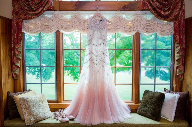 Rustic, Wedding, Zukas Hilltop Barn, Reiman Photography