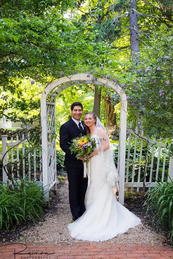 Rustic Wedding at Smith Barn in Peabody, Rustic Wedding, Wedding Photography, Wedding Photographer, Smith Barn Wedding Photographer, Smith Barn Wedding, Reiman Photography, Peabody Wedding Photographer