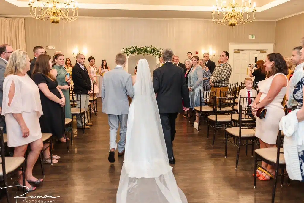 Chocksett Inn, Wedding, Summer, Sunflowers, Reiman Photography, Wedding Photographer, Wedding Photography