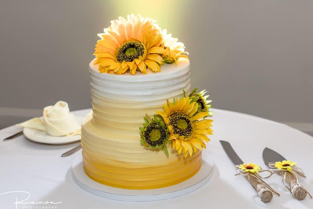 Chocksett Inn, Wedding, Summer, Sunflowers, Reiman Photography, Wedding Photographer, Wedding Photography