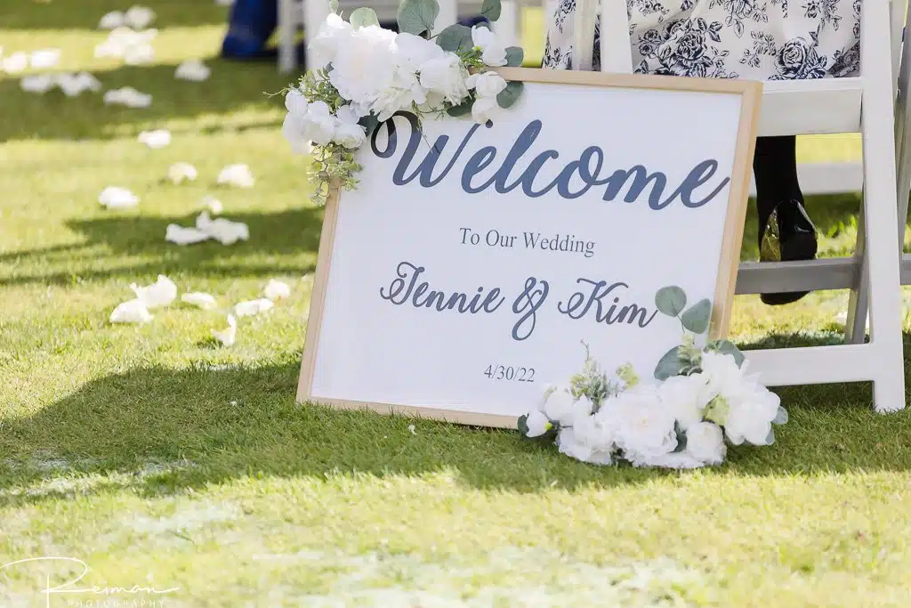 Spring Wedding at Butternut Farm Golf Club, Wedding, Butternut Farm Golf Club, Wedding Photographer, Wedding Photography, Reiman Photography, Spring