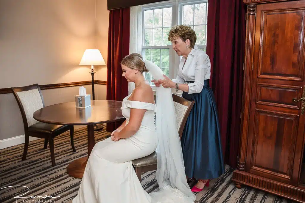 Colonial Hotel Wedding, Reiman Photography, Wedding Wedding Photography, Wedding Photographer, Wedding, Summer, Rainy