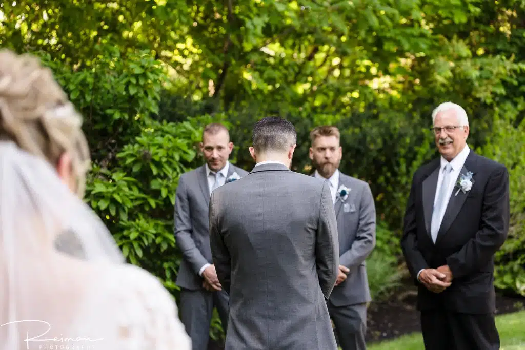 Chocksett Inn, Wedding, Reiman Photography, Wedding Photography, Wedding Photographer, Chocksett Inn Wedding, Spring Wedding, Sterling, MA