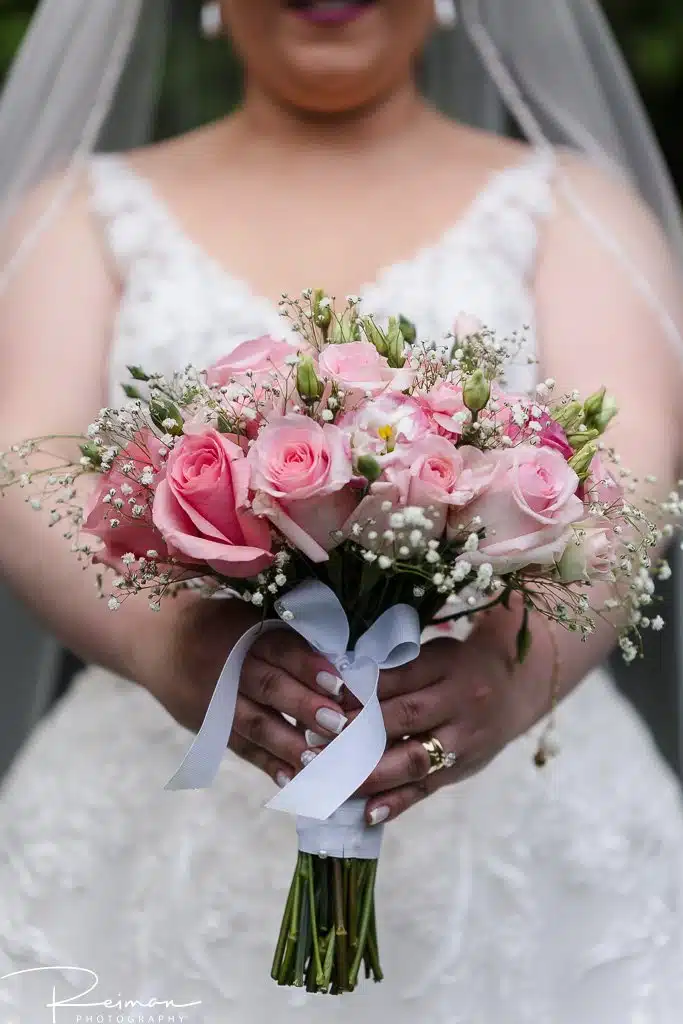 Chocksett Inn Wedding, Reiman Photography, Wedding, Chocksett Inn, Spring, May, Worcester Wedding Photographer, Boston Wedding Photographer, Chocksett Inn Wedding Photographer