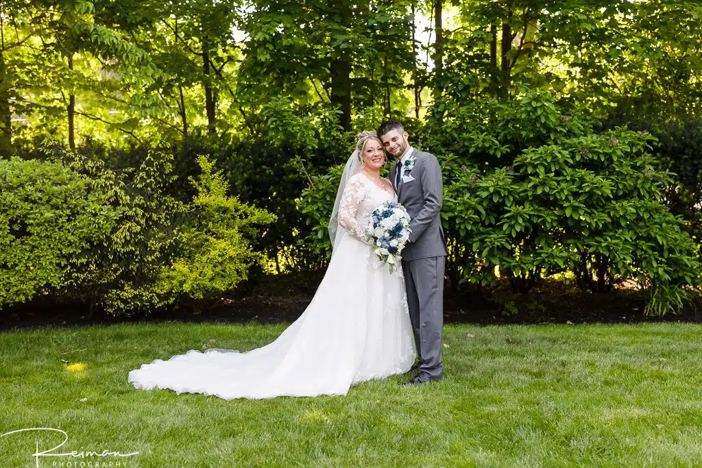 Chocksett Inn, Wedding, Reiman Photography, Wedding Photography, Wedding Photographer, Chocksett Inn Wedding, Spring Wedding, Sterling, MA