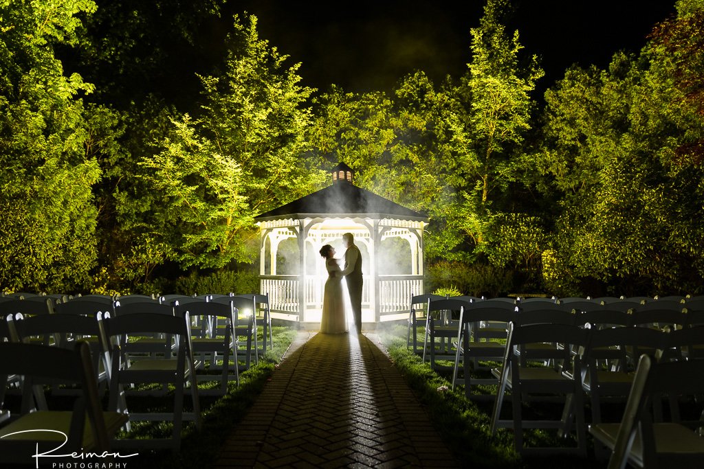Chocksett Inn Wedding, Reiman Photography, Wedding, Chocksett Inn, Spring, May, Worcester Wedding Photographer, Boston Wedding Photographer, Chocksett Inn Wedding Photographer