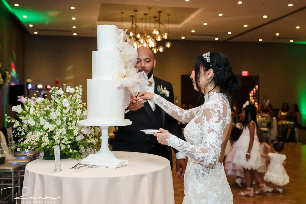 AC Hotel by Marriott Worcester, Wedding, Old Stone Church, Reiman Photography, Wedding Photography, Wedding Photographer, Worcester Wedding Photographer, Summer, Summer Wedding