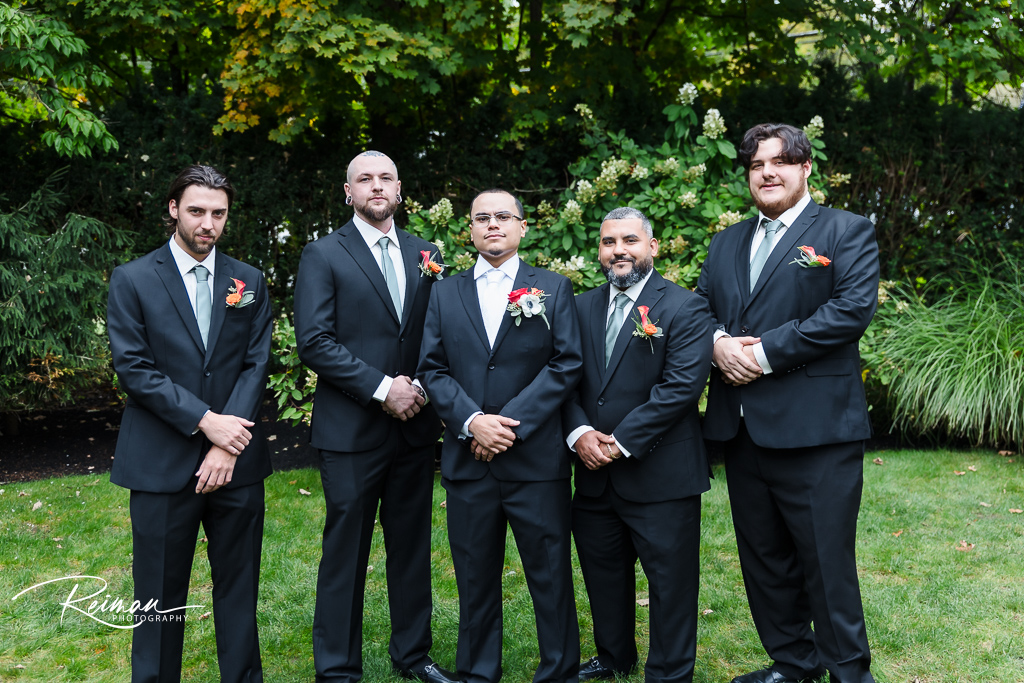 Chocksett Inn, Wedding, Fall Wedding, Chocksett Inn Wedding Photographer, Worcester Wedding Photographer, Boston Wedding Photographer, Reiman Photography Sterling Wedding Photographer
