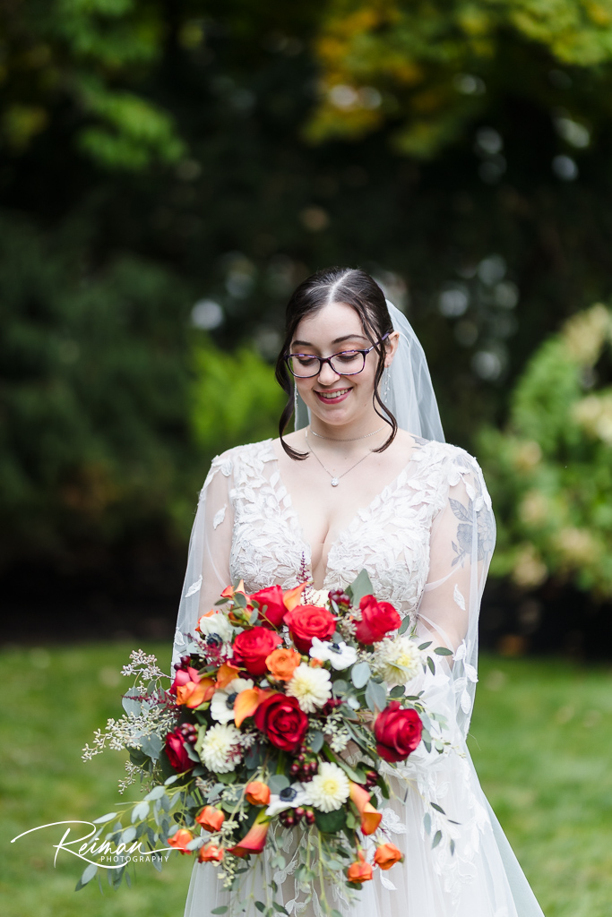 Chocksett Inn, Wedding, Fall Wedding, Chocksett Inn Wedding Photographer, Worcester Wedding Photographer, Boston Wedding Photographer, Reiman Photography Sterling Wedding Photographer