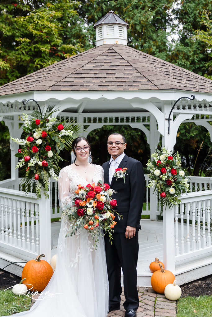 Chocksett Inn, Wedding, Fall Wedding, Chocksett Inn Wedding Photographer, Worcester Wedding Photographer, Boston Wedding Photographer, Reiman Photography Sterling Wedding Photographer