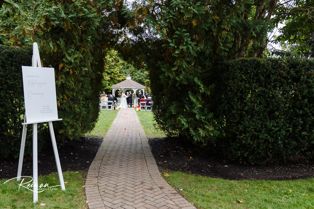 Chocksett Inn, Wedding, Fall Wedding, Chocksett Inn Wedding Photographer, Worcester Wedding Photographer, Boston Wedding Photographer, Reiman Photography Sterling Wedding Photographer