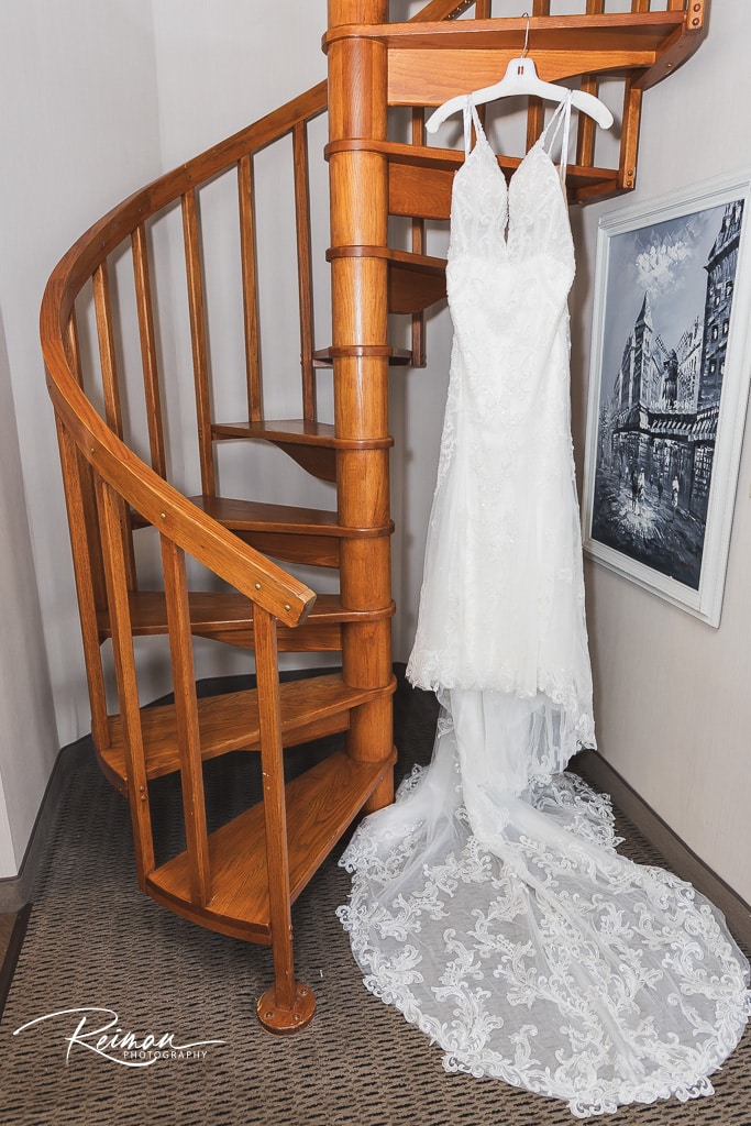 Chocksett Inn, Wedding, Early Spring Wedding, Chocksett Inn Wedding Photographer, Worcester Wedding Photographer, Boston Wedding Photographer, Reiman Photography Sterling Wedding Photographer
