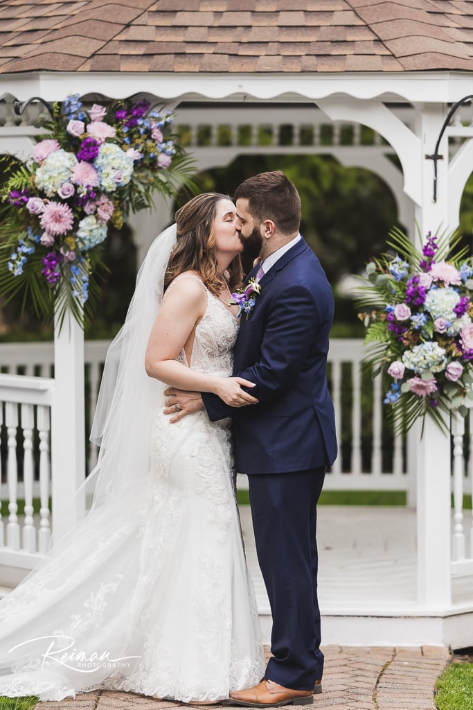 Chocksett Inn, Wedding, Early Spring Wedding, Chocksett Inn Wedding Photographer, Worcester Wedding Photographer, Boston Wedding Photographer, Reiman Photography Sterling Wedding Photographer
