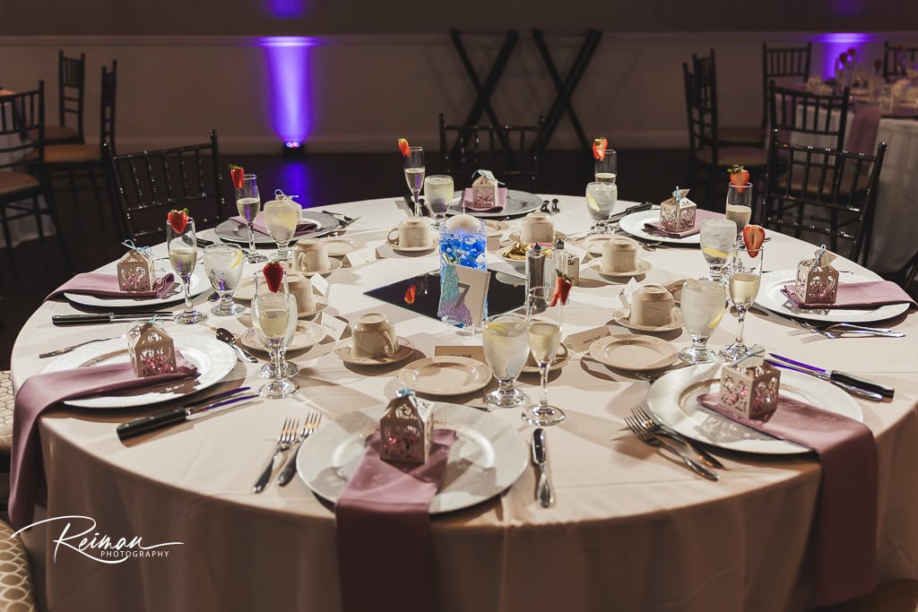 Chocksett Inn, Wedding, Early Spring Wedding, Chocksett Inn Wedding Photographer, Worcester Wedding Photographer, Boston Wedding Photographer, Reiman Photography Sterling Wedding Photographer
