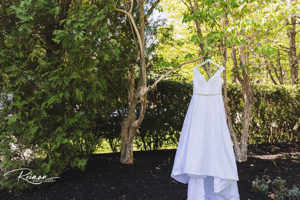 Chocksett Inn, Wedding, Spring Wedding, Chocksett Inn Wedding Photographer, Worcester Wedding Photographer, Boston Wedding Photographer, Reiman Photography Sterling Wedding Photographer