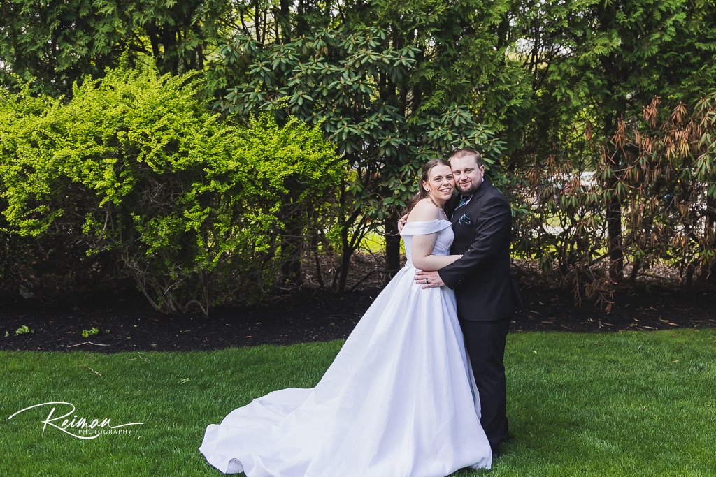 Chocksett Inn, Wedding, Spring Wedding, Chocksett Inn Wedding Photographer, Worcester Wedding Photographer, Boston Wedding Photographer, Reiman Photography Sterling Wedding Photographer