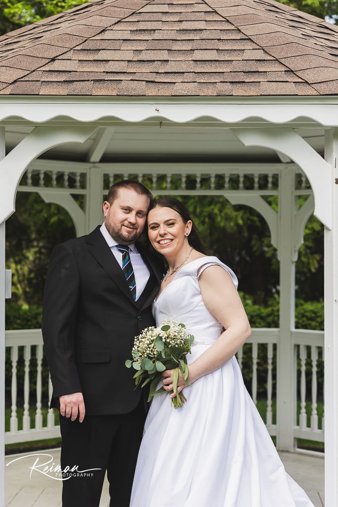 Chocksett Inn, Wedding, Spring Wedding, Chocksett Inn Wedding Photographer, Worcester Wedding Photographer, Boston Wedding Photographer, Reiman Photography Sterling Wedding Photographer
