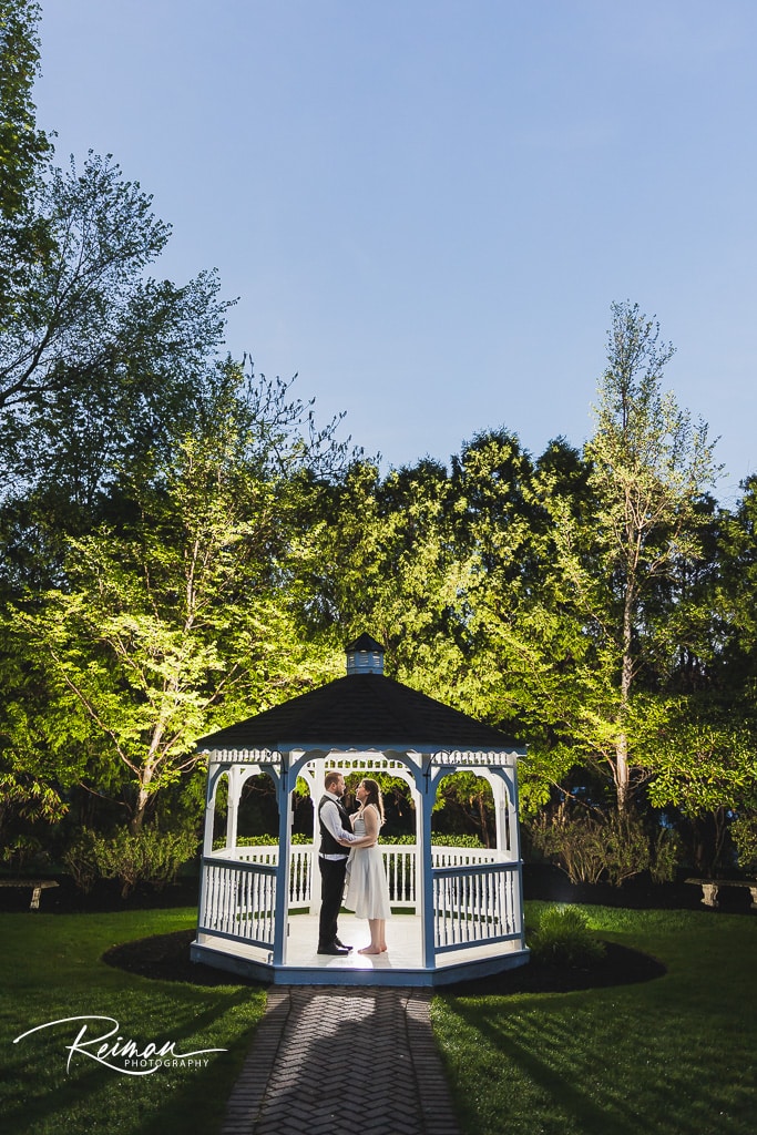 Chocksett Inn, Wedding, Spring Wedding, Chocksett Inn Wedding Photographer, Worcester Wedding Photographer, Boston Wedding Photographer, Reiman Photography Sterling Wedding Photographer