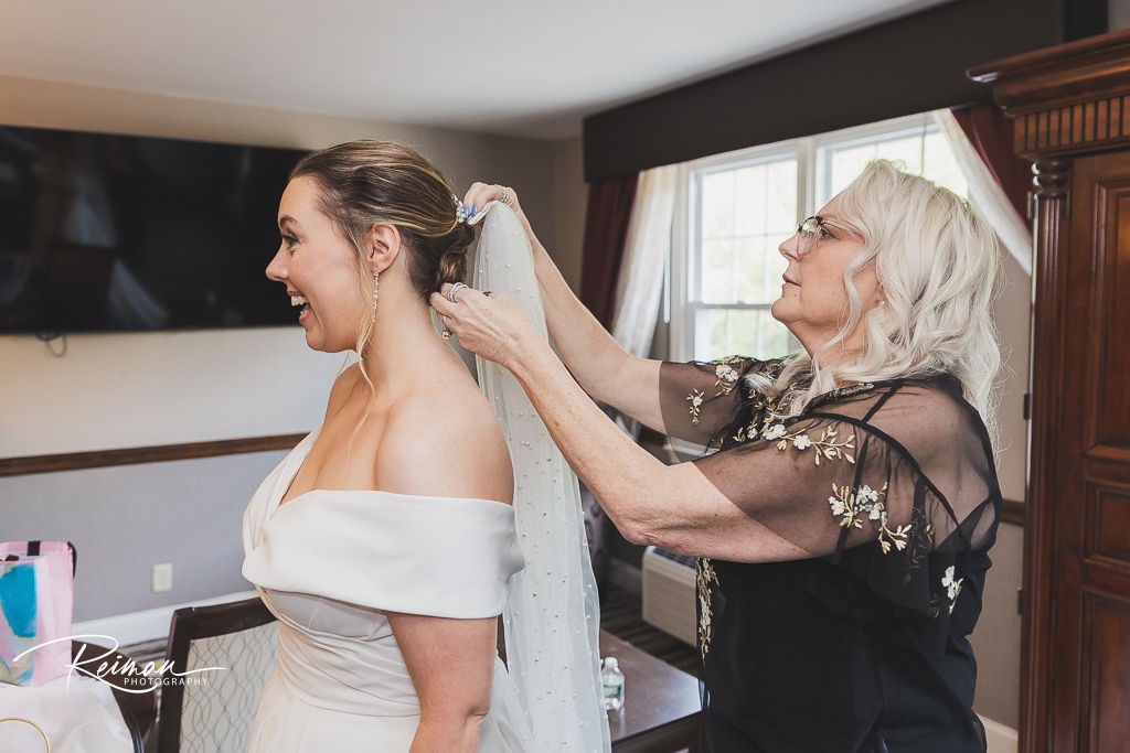 Wedding, Wedding Photographer, Wedding Photography, Colonial Hotel Wedding, Reiman Photography, May Wedding, Worcester Wedding Photographer, Boston Wedding Photographer