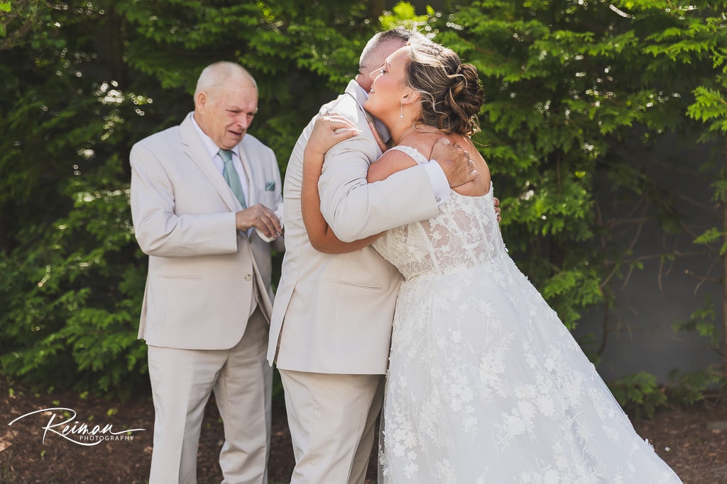 Independence Harbor Wedding, Reiman Photography, Wedding, Wedding Photography, Boston Wedding Photographer, Worcester Wedding Photographer, Independence Harbor
